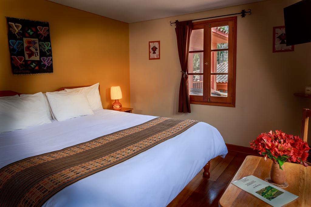 Hotel Pakaritampu Ольянтайтамбо Екстер'єр фото
